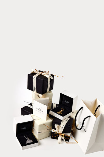 Élise & Fils – Charm Bag